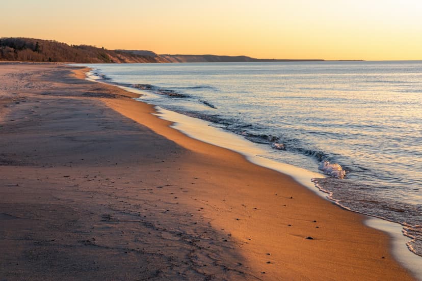 Wypowiedzenie umowy o pracę – 10 błędów, które wciąż trafiają do sądu pracy w 2025 r.